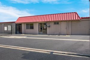 StorQuest - Modesto Oakdale