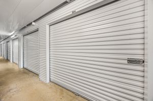 Outrig Storage - Keller West